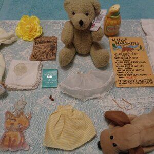 TOY BEAR HOUND DOG MUSTARD SALT DOLL JUMPSUIT OLD PLAQUE ETC. LOT